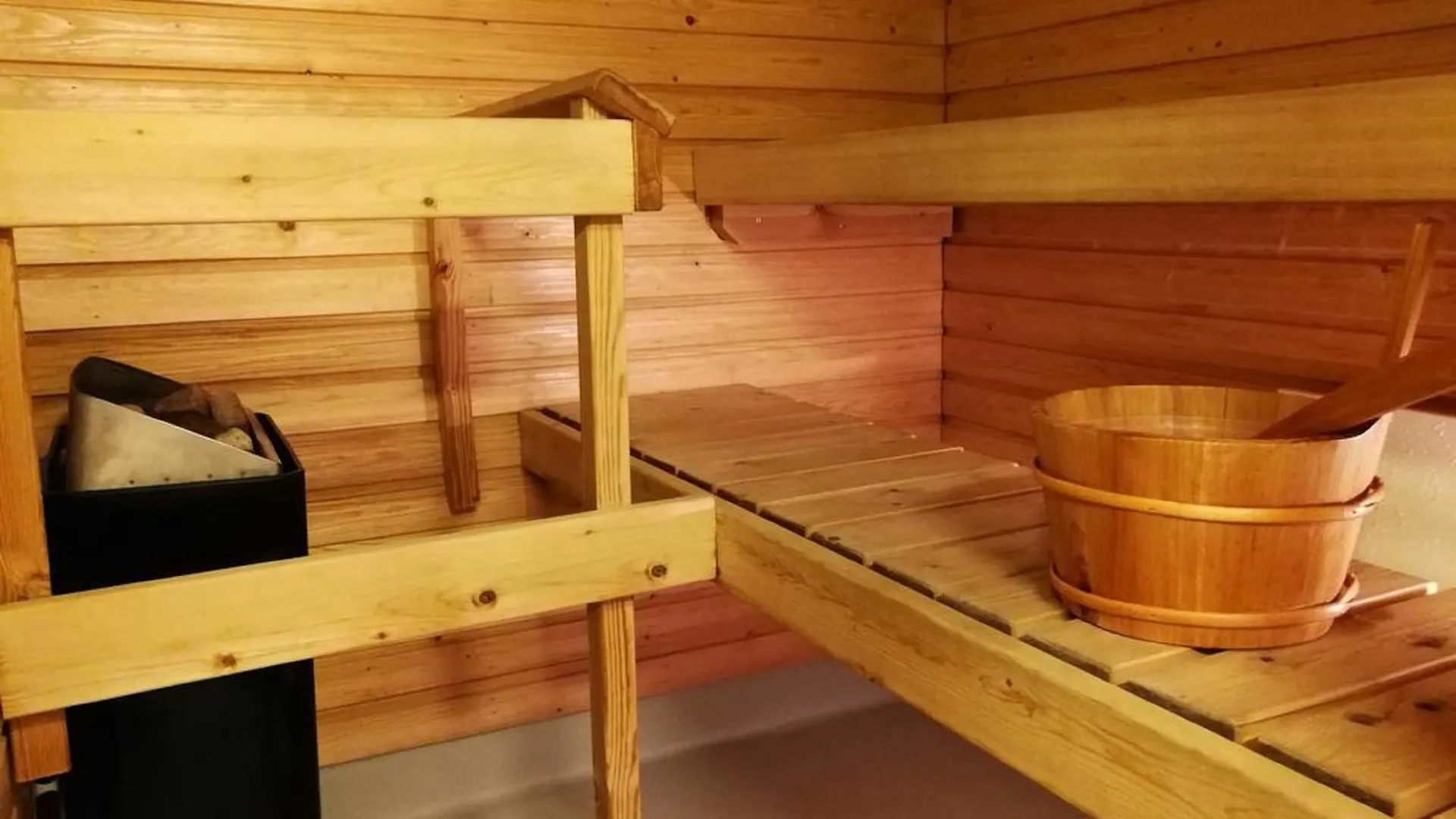 Hiisi Homes Vantaa Sauna Airport 0*,